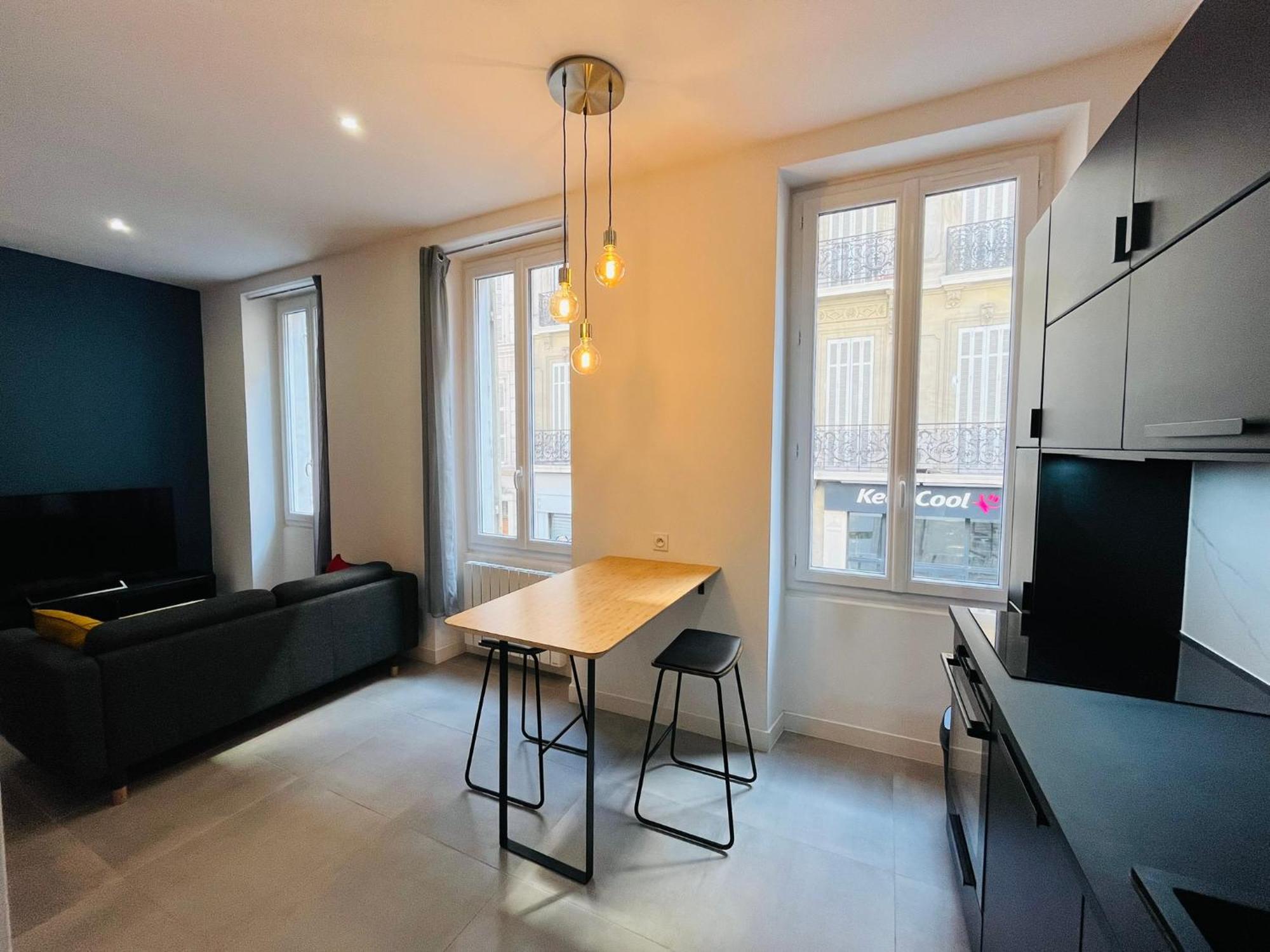 Joli T2 Moderne Au Coeur De Marseille - Place Castellane 외부 사진